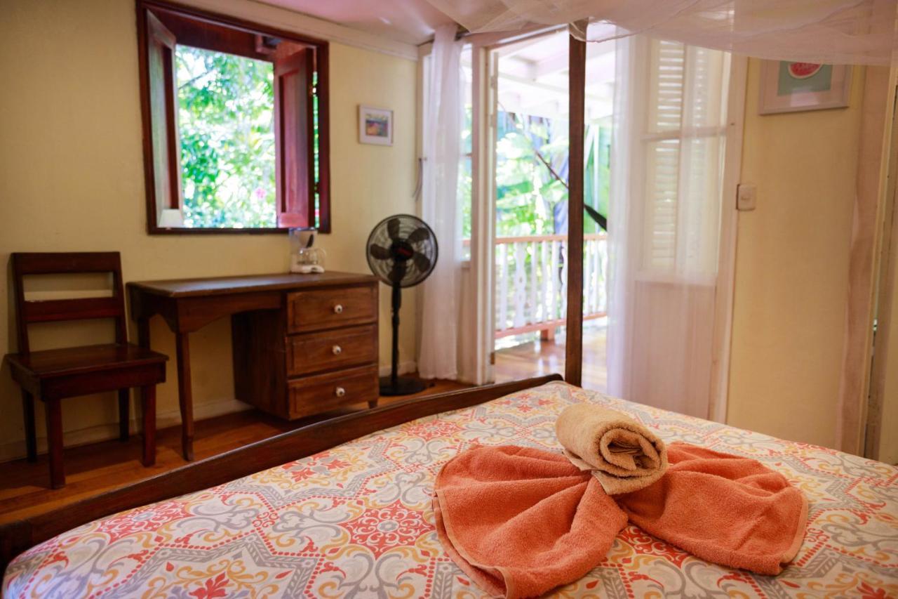 Cabinas Selvin Y Blanca Puerto Viejo de Talamanca Екстер'єр фото